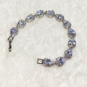 Y2K Cubic Zirconia Rhodium Plating Pear Shaped Stone Tennis Bracelet